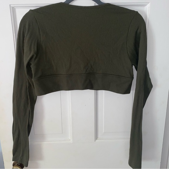 Garage long sleeve crop top - Picture 2 of 3